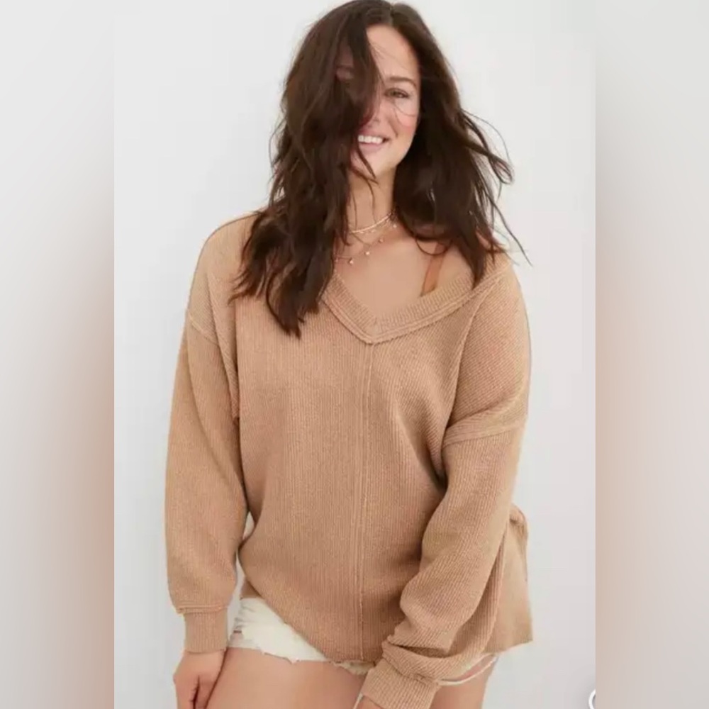 Aerie Wonder Textured V-Neck Sweatshirt, oversized, size XS, Carmel brown